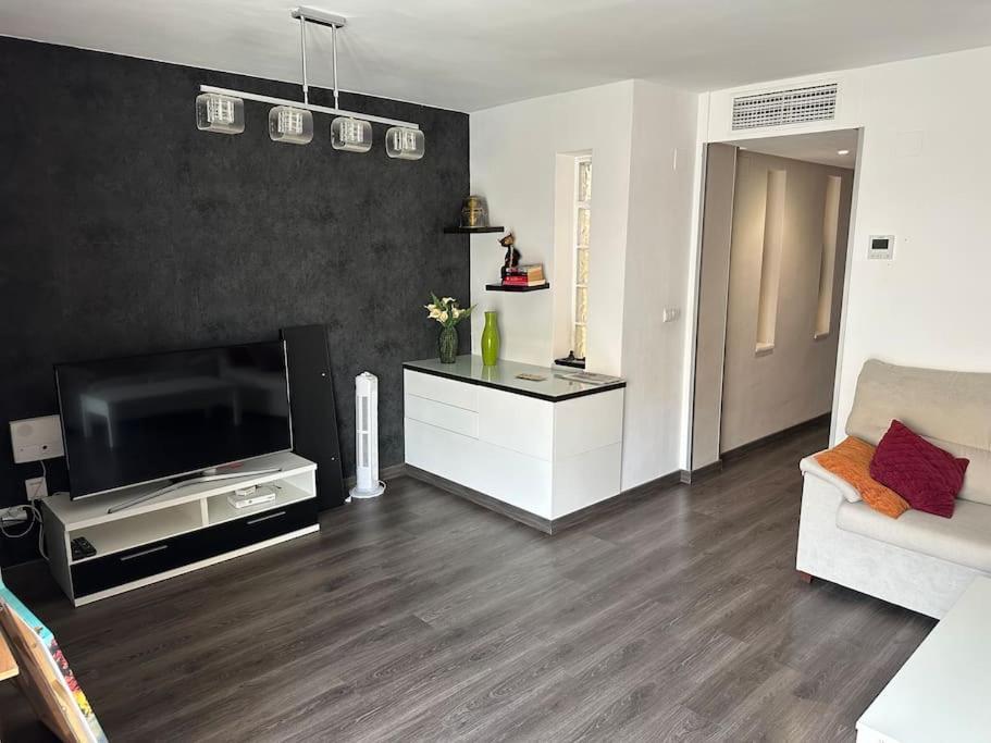 Piso Familiar En El Toyo Apartman Almería Kültér fotó